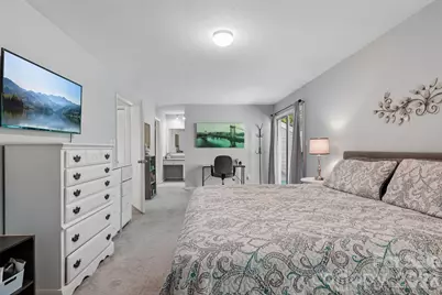8403 Cricket Lake Drive, Charlotte, NC 28277 - Photo 16