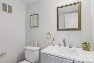 8403 Cricket Lake Dr, Charlotte, NC 28277 - Photo 14