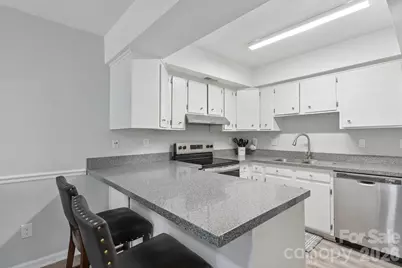 8403 Cricket Lake Drive, Charlotte, NC 28277 - Photo 12