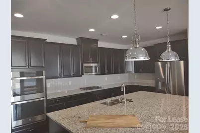 906 Acorn Way, Denver, NC 28037 - Photo 2