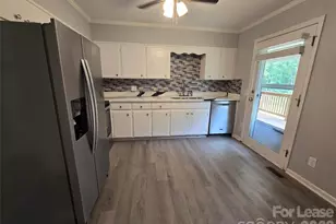 230 Cardinal Ave, Troy, NC 27371 - Photo 6