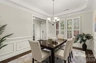 16524 Crosshaven Dr, Charlotte, NC 28278 - Photo 8