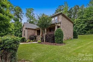 16524 Crosshaven Dr, Charlotte, NC 28278 - Photo 42