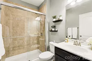 16524 Crosshaven Dr, Charlotte, NC 28278 - Photo 18