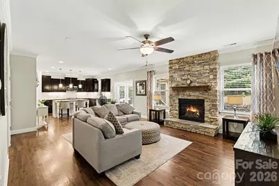 16524 Crosshaven Drive, Charlotte, NC 28278 - Photo 10