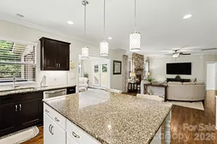 16524 Crosshaven Dr, Charlotte, NC 28278 - Photo 14