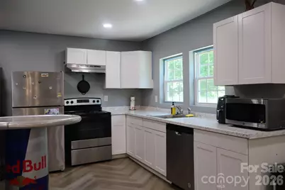 305 E Division Avenue, Salisbury, NC 28144 - Photo 6