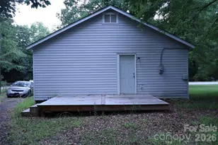 305 E Division Ave, Salisbury, NC 28144 - Photo 12