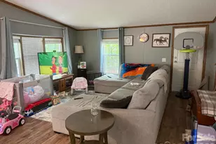 811 Turkey Pen Gap Rd, Horse Shoe, NC 28742 - Photo 10