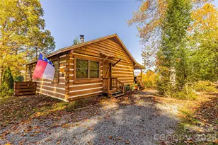658 Biltmore Circle, Bryson City, NC 28713 - Photo 2