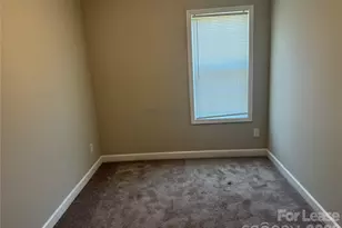 213 N Oak St, Salisbury, NC 28146 - Photo 8