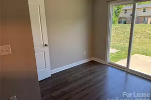213 N Oak St, Salisbury, NC 28146 - Photo 6