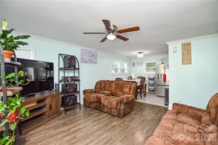 5514 Collins St, Charlotte, NC 28269 - Photo 10