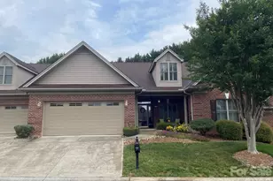 479 26th Ave NE, Hickory, NC 28601 - Photo 2