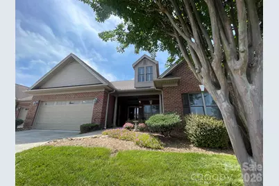 479 26th Avenue NE #B, Hickory, NC 28601 - Photo 1