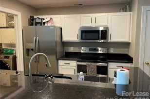718 W Trade St, Charlotte, NC 28202 - Photo 10