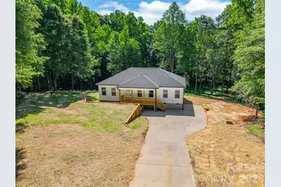 1630 Riddle Road, Clover, SC 29710 - Photo 2