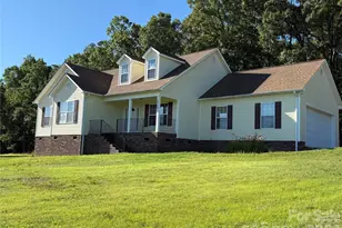 2178 Ixoria Rd, Lancaster, SC 29720 - Photo 2