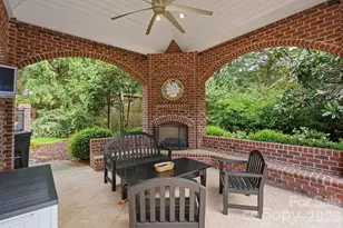 8700 Challis Farm Rd, Charlotte, NC 28226 - Photo 14