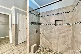 6331 Nature Walk Dr, Charlotte, NC 28212 - Photo 14