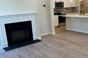 8122 Overmeadow Ln, Charlotte, NC 28269 - Photo 2