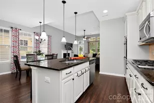 4540 Blackmuir Wood Cir, Charlotte, NC 28270 - Photo 10
