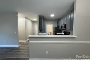 10676 Hill Point Ct, Charlotte, NC 28262 - Photo 4