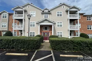 10676 Hill Point Ct, Charlotte, NC 28262 - Photo 12