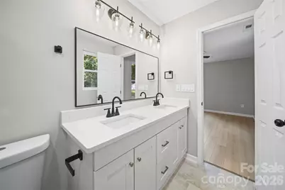 1421 Tyvola Road, Charlotte, NC 28210 - Photo 20