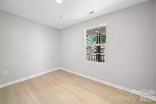 1421 Tyvola Rd, Charlotte, NC 28210 - Photo 12