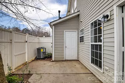 1911 Flushing Court, Charlotte, NC 28215 - Photo 32