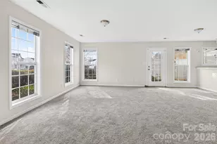 1911 Flushing Ct, Charlotte, NC 28215 - Photo 22