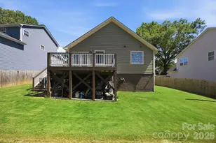 1742 Dunkirk Dr, Charlotte, NC 28203 - Photo 16