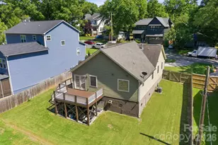 1742 Dunkirk Dr, Charlotte, NC 28203 - Photo 4