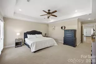 1742 Dunkirk Dr, Charlotte, NC 28203 - Photo 8