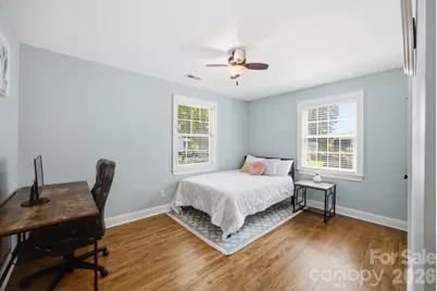 1742 Dunkirk Drive, Charlotte, NC 28203 - Photo 6