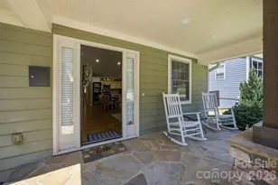 1742 Dunkirk Dr, Charlotte, NC 28203 - Photo 2