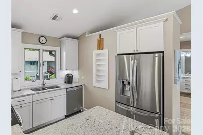 536 Windswept Drive, Asheville, NC 28801 - Photo 14