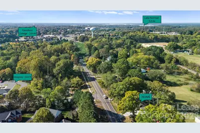 1316 Mecklenburg Highway, Mooresville, NC 28115 - Photo 28
