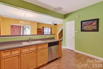 5927 Pisgah Way, Charlotte, NC 28217 - Photo 6