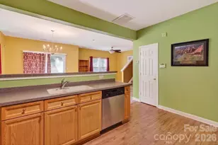 5927 Pisgah Way, Charlotte, NC 28217 - Photo 6