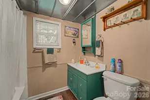 1350 N Skeenah Rd, Franklin, NC 28734 - Photo 16