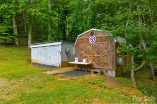 1350 N Skeenah Rd, Franklin, NC 28734 - Photo 30