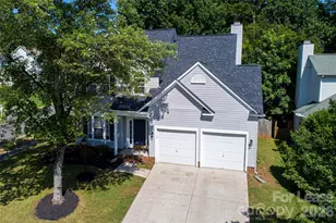 7405 Wapiti Ct, Charlotte, NC 28273 - Photo 2
