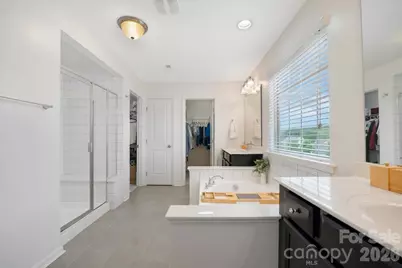 17534 Austins Creek Drive, Charlotte, NC 28278 - Photo 36