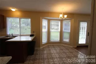 1513 Pine Mountain Rd, Charlotte, NC 28214 - Photo 12