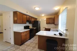 1513 Pine Mountain Rd, Charlotte, NC 28214 - Photo 10