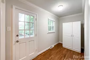 731 Ashmeade Rd, Charlotte, NC 28211 - Photo 6