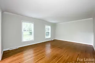 731 Ashmeade Rd, Charlotte, NC 28211 - Photo 2