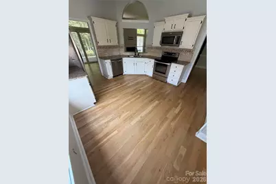12207 Landing Green Drive, Charlotte, NC 28277 - Photo 2